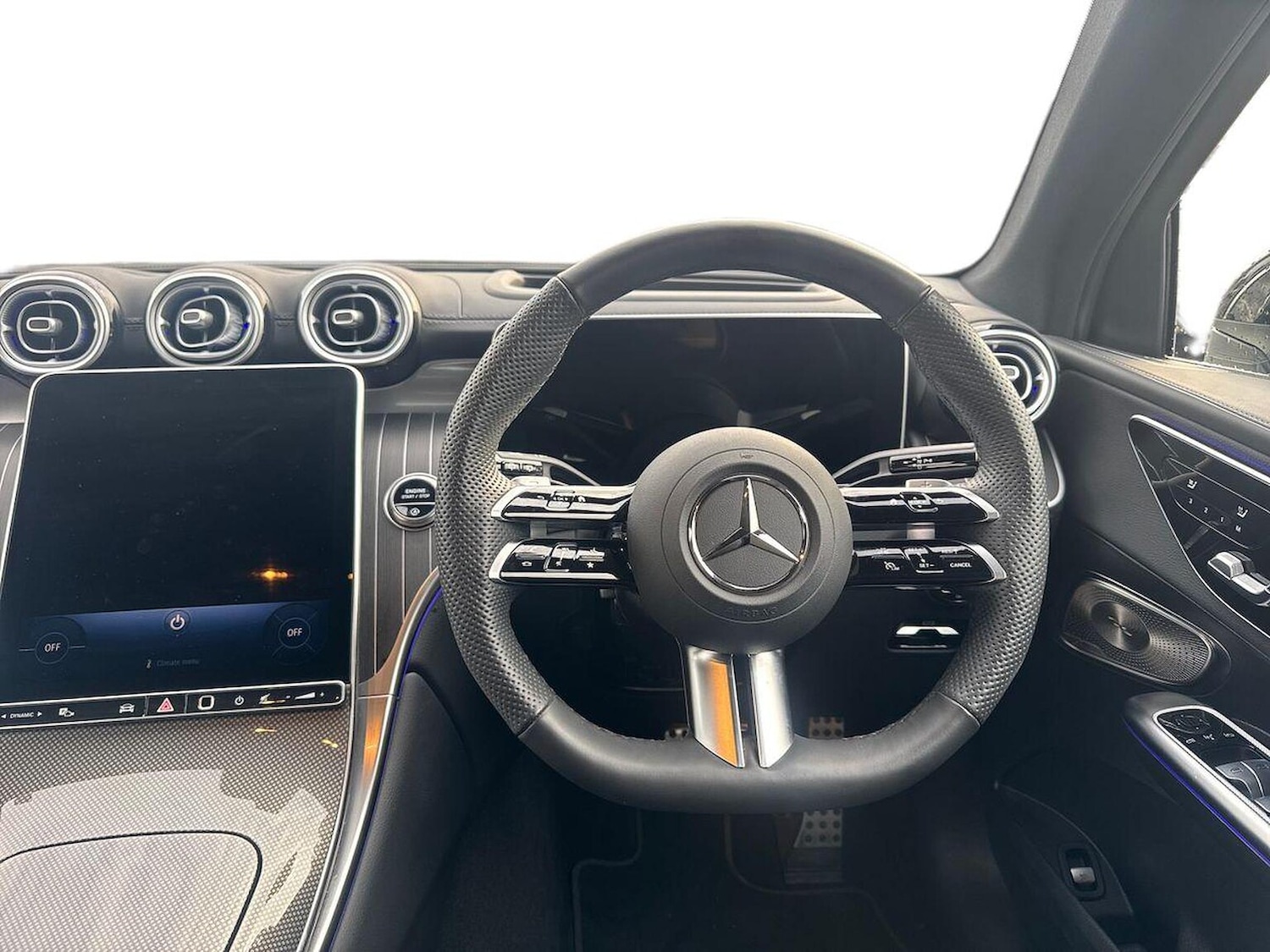 Used Mercedes-Benz GLC 2025 for sale - 76536608: Photo 9