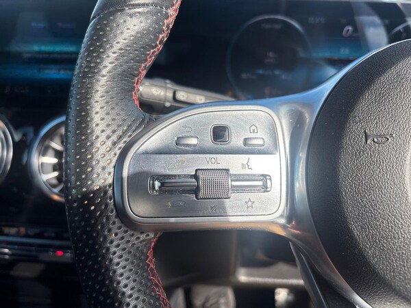 Used Mercedes-Benz GLB 2022 for sale - 76243135: Photo 26