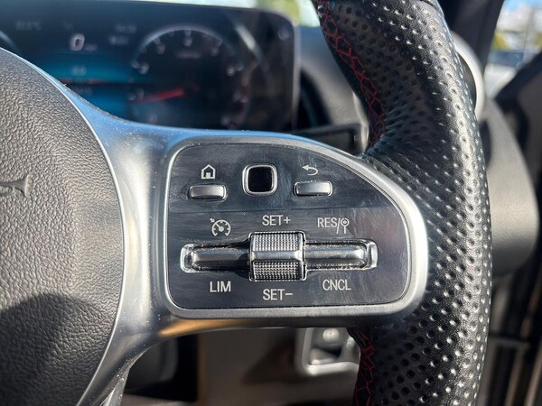 Used Mercedes-Benz GLB 2022 for sale - 76243135: Photo 27