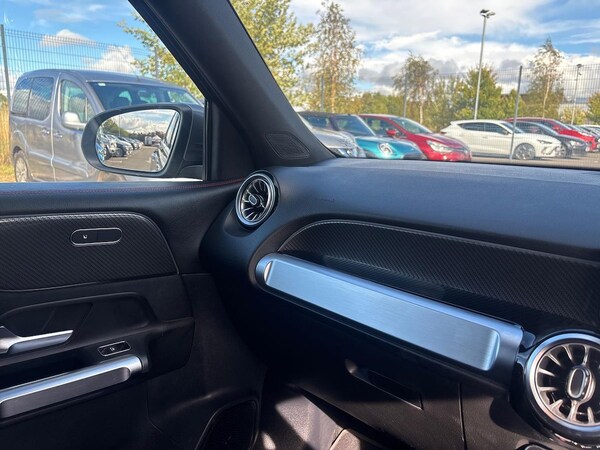 Used Mercedes-Benz GLB 2022 for sale - 76243135: Photo 31