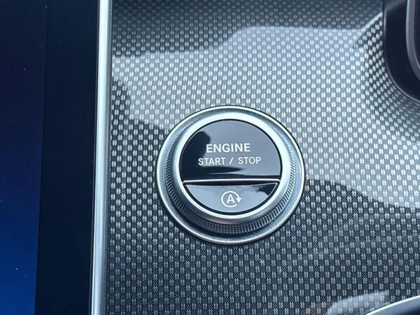 Used Mercedes-Benz C Class 2022 for sale - 76292967: Photo 27