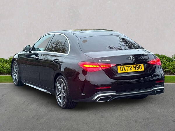 Used Mercedes-Benz C Class 2022 for sale - 76292967: Photo 2
