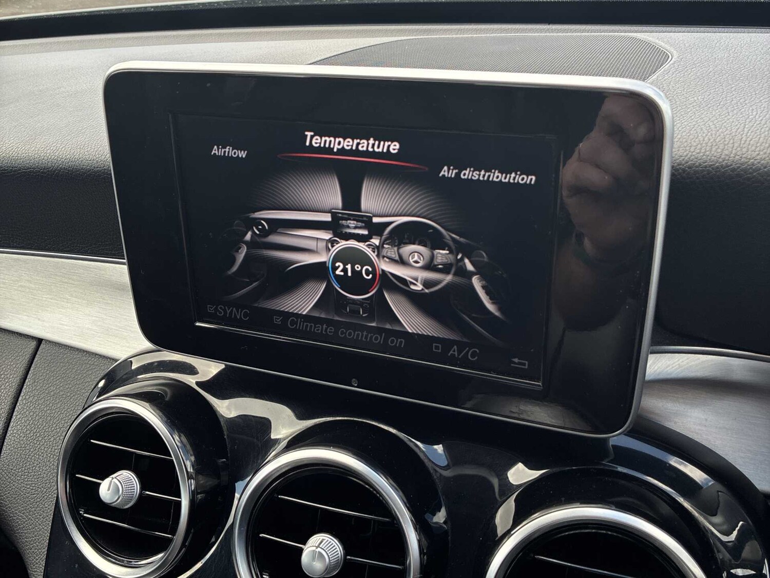 Used Mercedes-Benz C Class 2018 for sale - 78193315: Photo 12