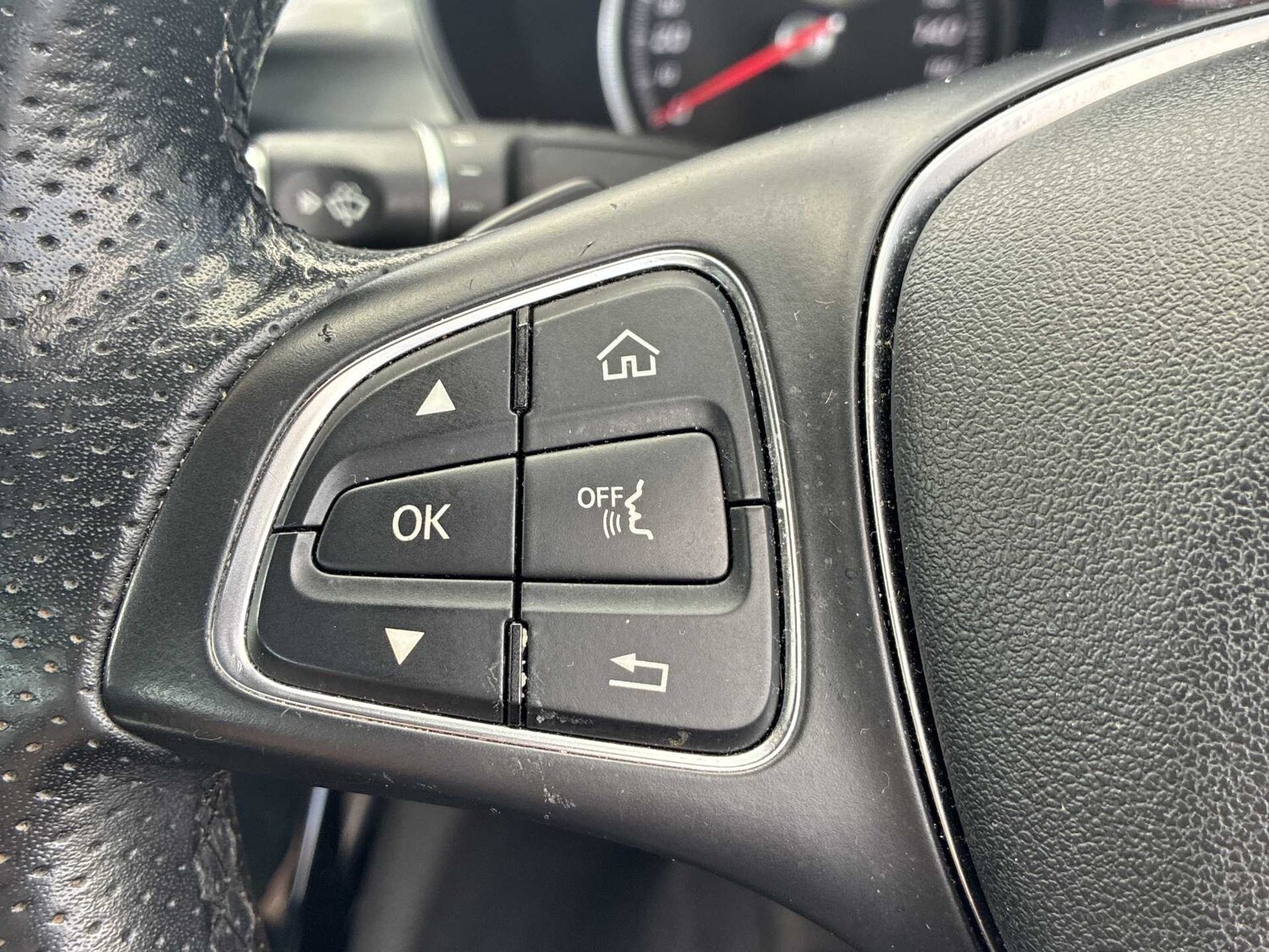 Used Mercedes-Benz C Class 2018 for sale - 78193315: Photo 22