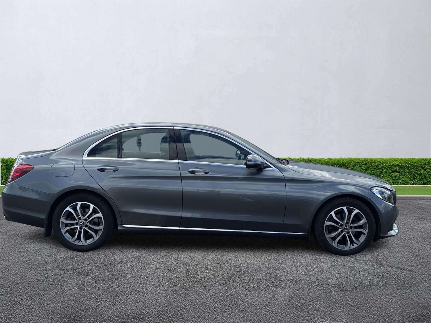 Used Mercedes-Benz C Class 2018 for sale - 78193315: Photo 3