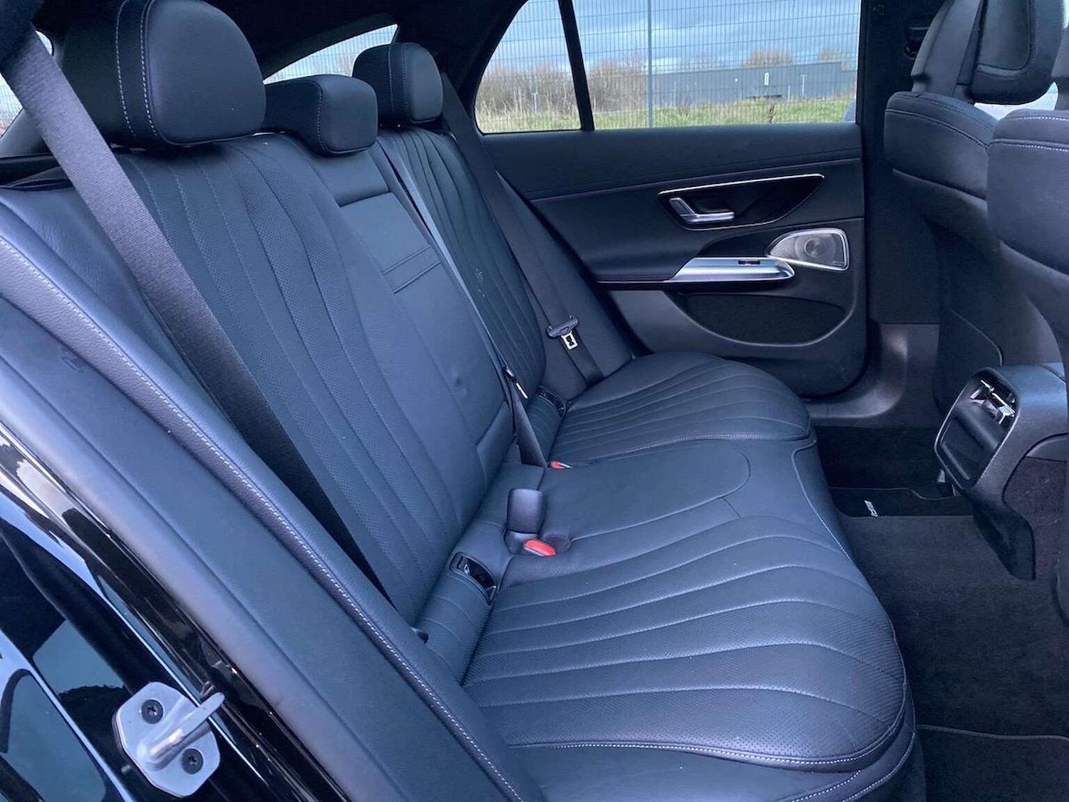 Used Mercedes-Benz E Class 2025 for sale - 77845351: Photo 16