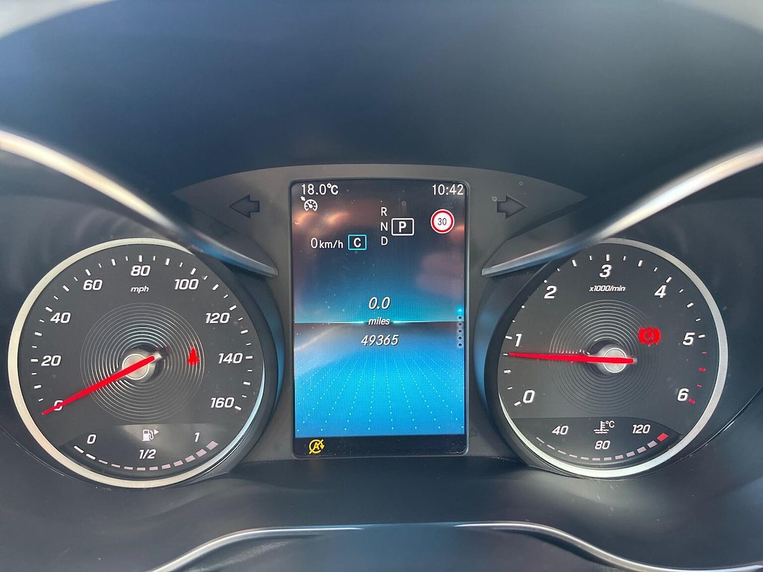 Used Mercedes-Benz C-Class 2019 for sale - 76127277: Photo 10