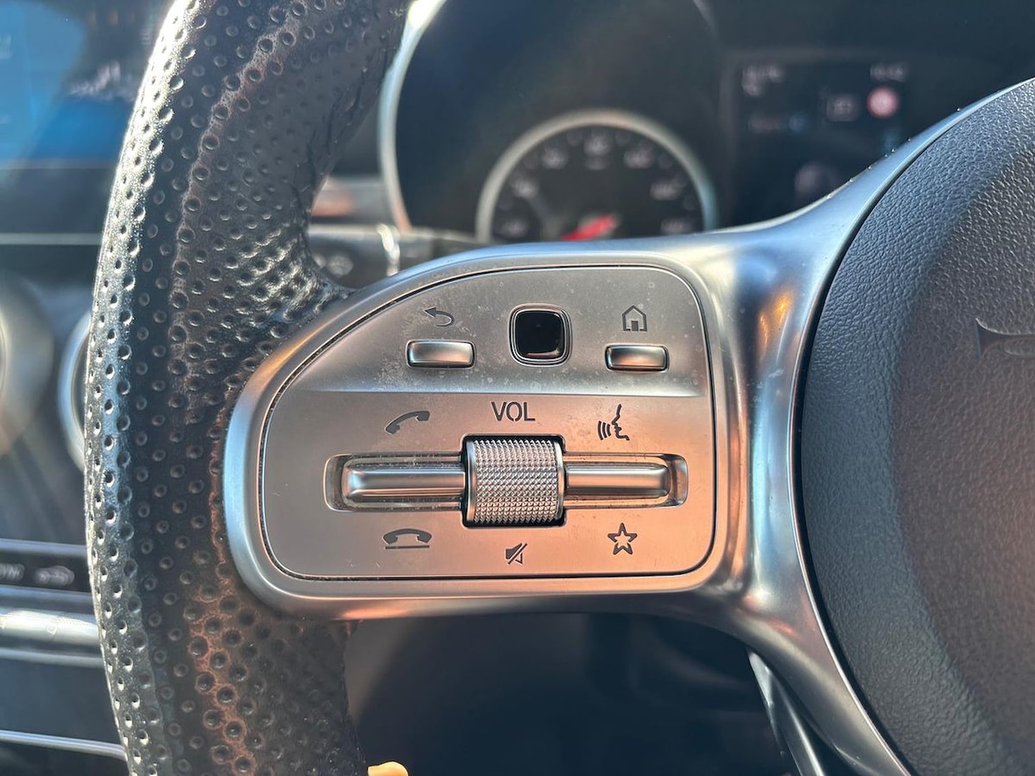 Used Mercedes-Benz C-Class 2019 for sale - 76127277: Photo 26