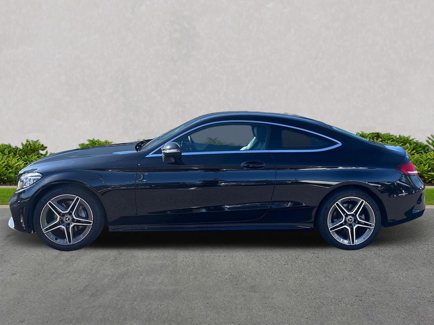 Used Mercedes-Benz C-Class 2019 for sale - 76127277: Photo 3