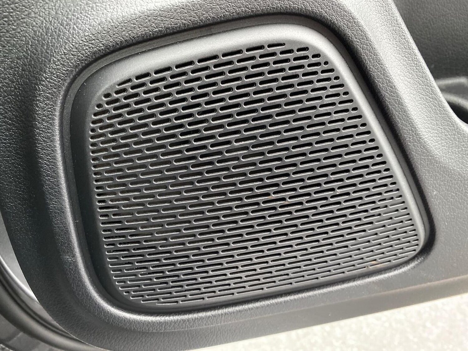 Used Mercedes-Benz CLA 2023 for sale - 76770025: Photo 32