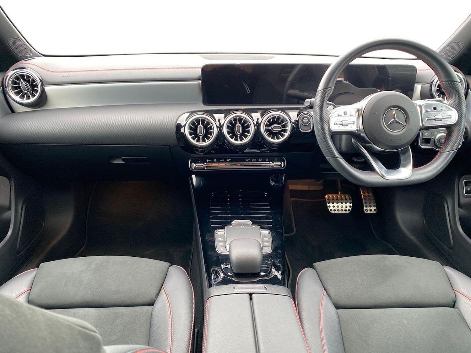 Used Mercedes-Benz CLA 2023 for sale - 76770025: Photo 9