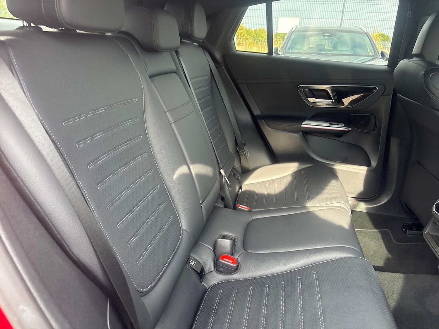 Used Mercedes-Benz GLC 2024 for sale - 76149493: Photo 16