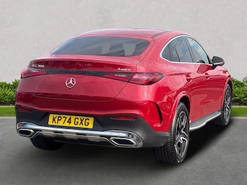 Used Mercedes-Benz GLC 2024 for sale - 76149493: Photo 2