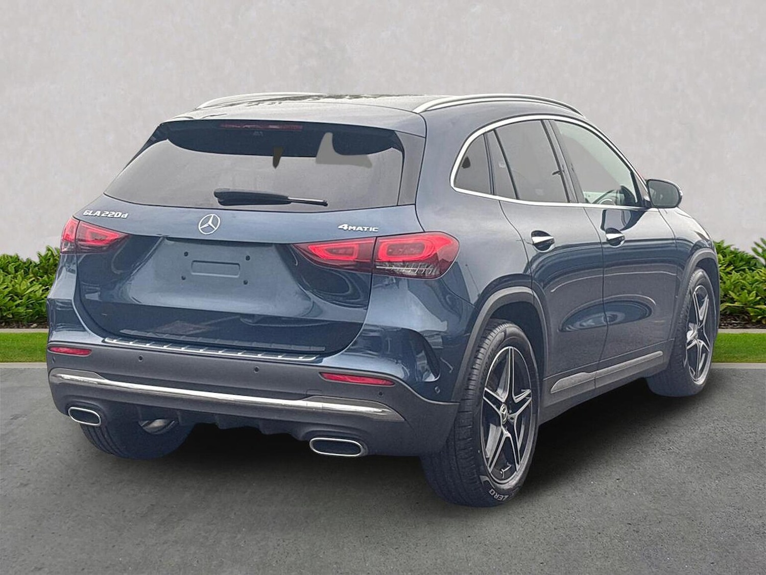 Used Mercedes-Benz GLA 2023 for sale - 76461826: Photo 2