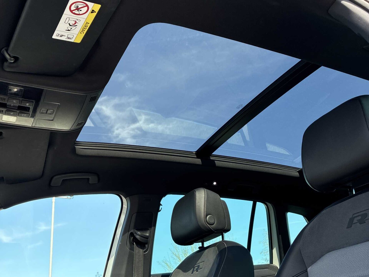 Used Volkswagen Tiguan 2018 for sale - 78195979: Photo 14