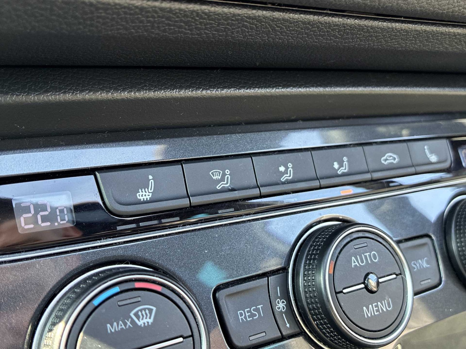 Used Volkswagen Tiguan 2018 for sale - 78195979: Photo 29