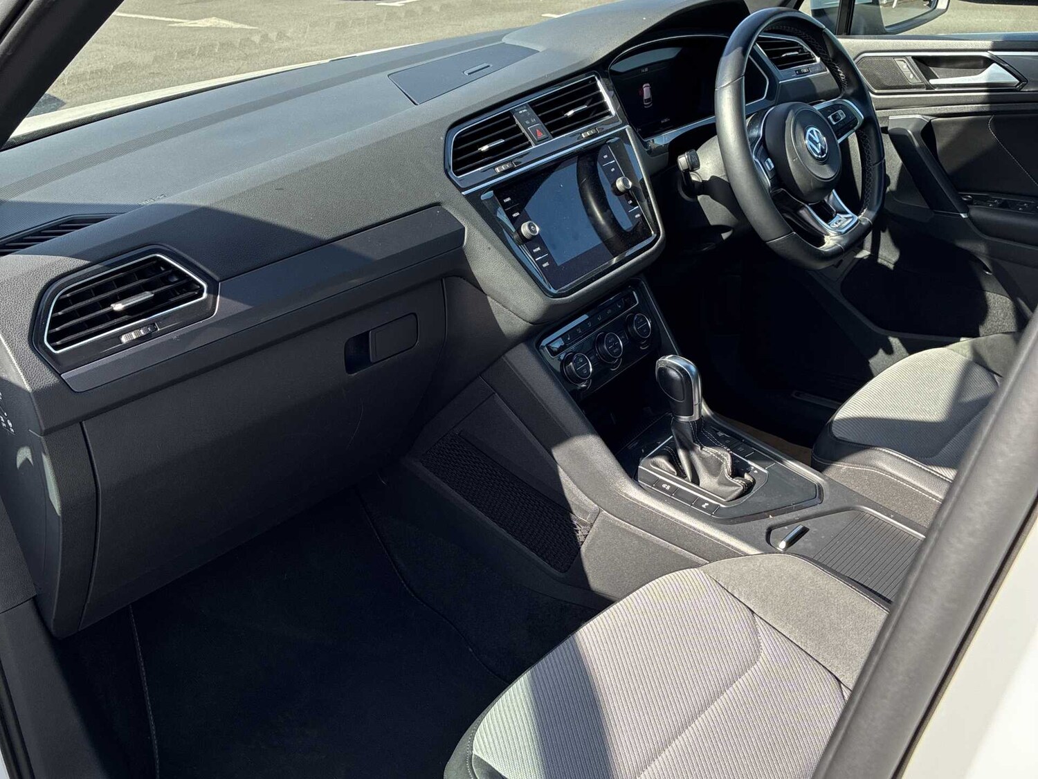 Used Volkswagen Tiguan 2018 for sale - 78195979: Photo 7