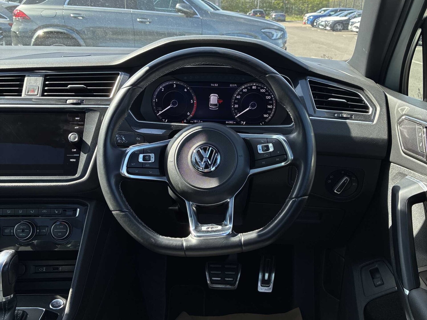 Used Volkswagen Tiguan 2018 for sale - 78195979: Photo 9