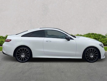 Used Mercedes-Benz E-Class 2022 for sale - 75632943: Photo