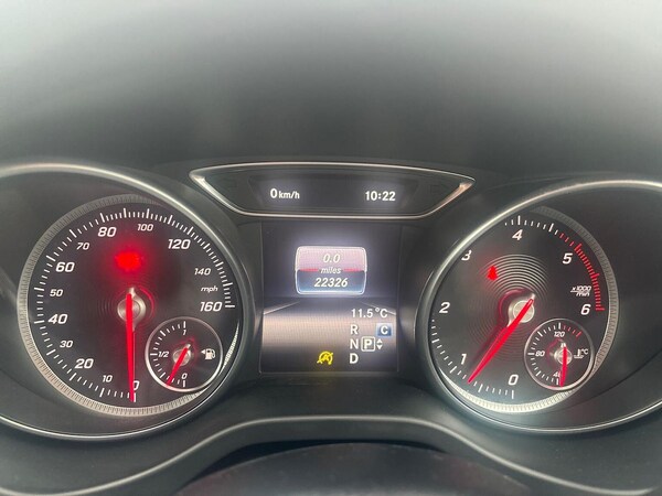 Used Mercedes-Benz GLA 2019 for sale - 76287300: Photo 10