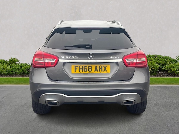 Used Mercedes-Benz GLA 2019 for sale - 76287300: Photo 4