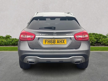 Used Mercedes-Benz GLA 2019 for sale - 76287300: Photo 4