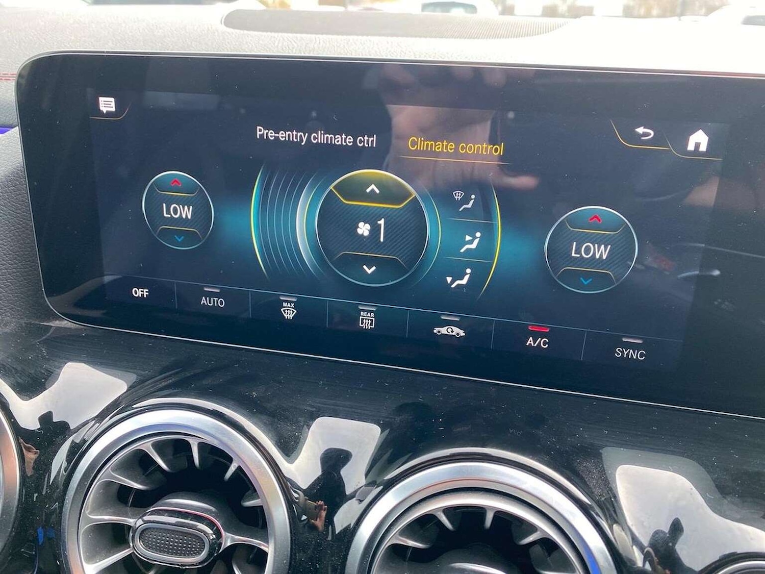 Used Mercedes-Benz EQA 2022 for sale - 77578775: Photo 12