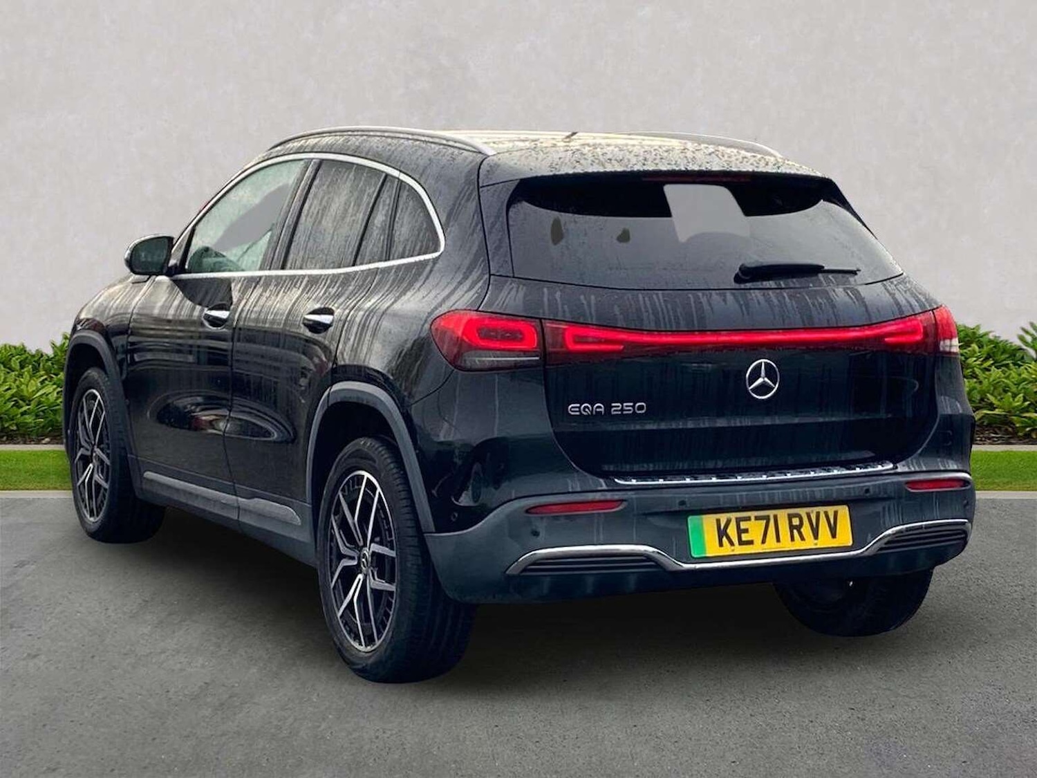 Used Mercedes-Benz EQA 2022 for sale - 77578775: Photo 2