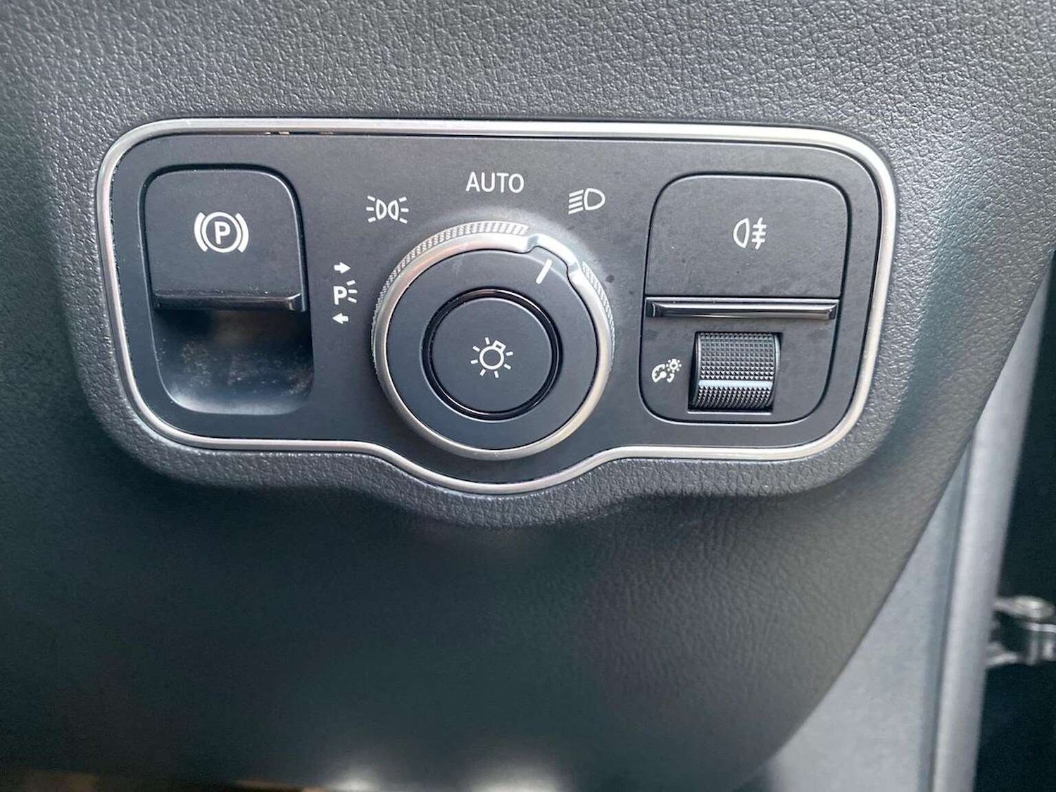 Used Mercedes-Benz EQA 2022 for sale - 77578775: Photo 22