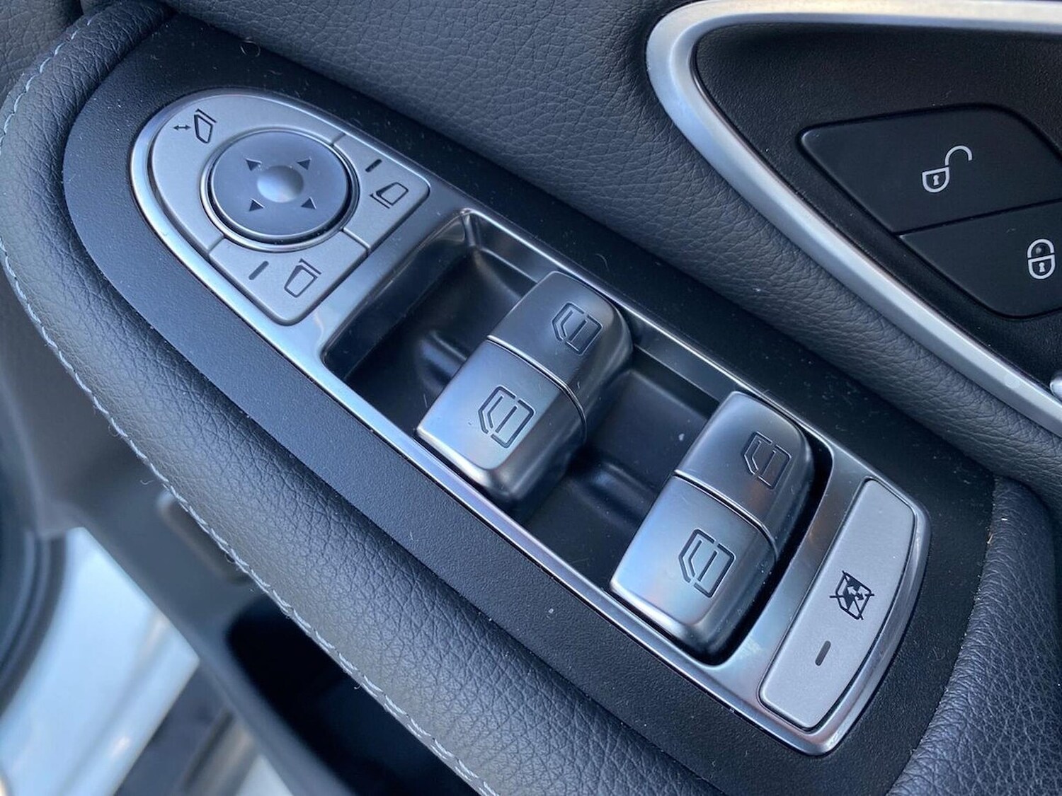 Used Mercedes-Benz EQC 2021 for sale - 77528832: Photo 21