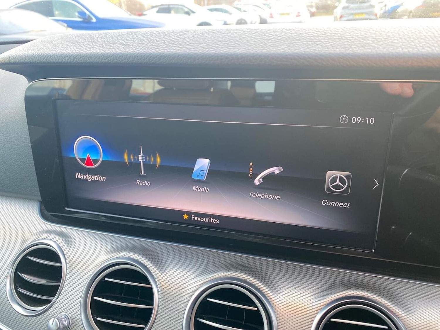 Used Mercedes-Benz E Class 2018 for sale - 76905036: Photo 12