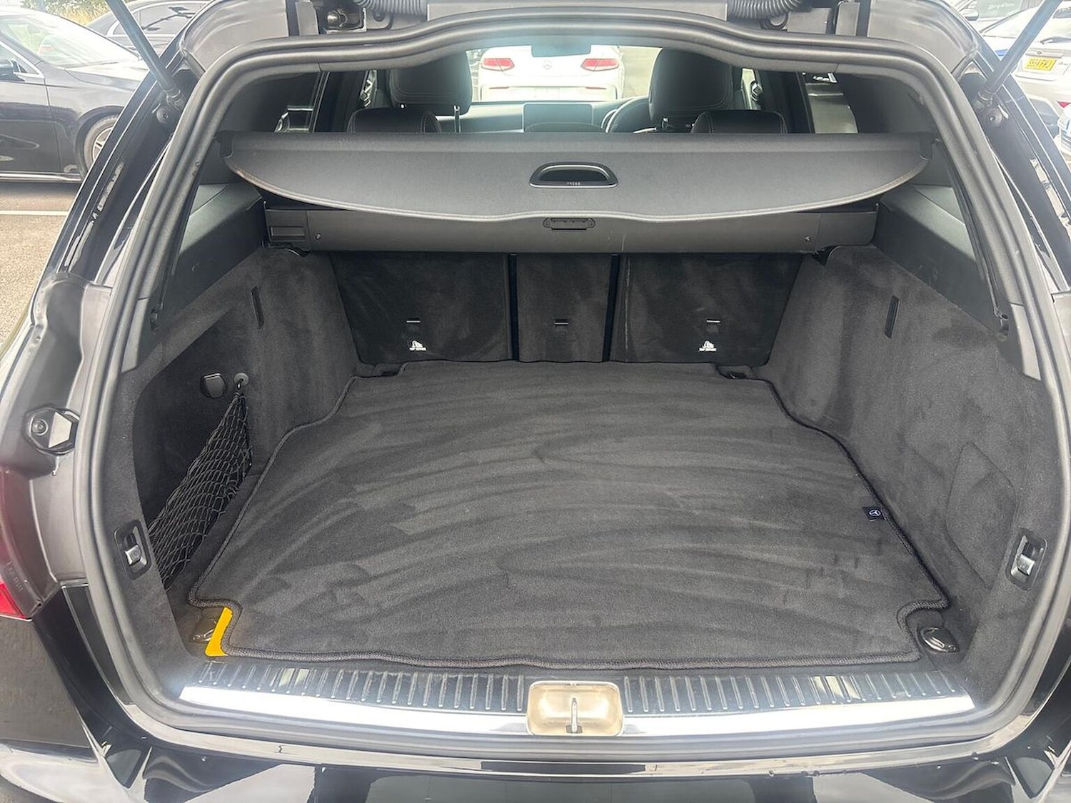 Used Mercedes-Benz C-Class 2019 for sale - 76143009: Photo 17