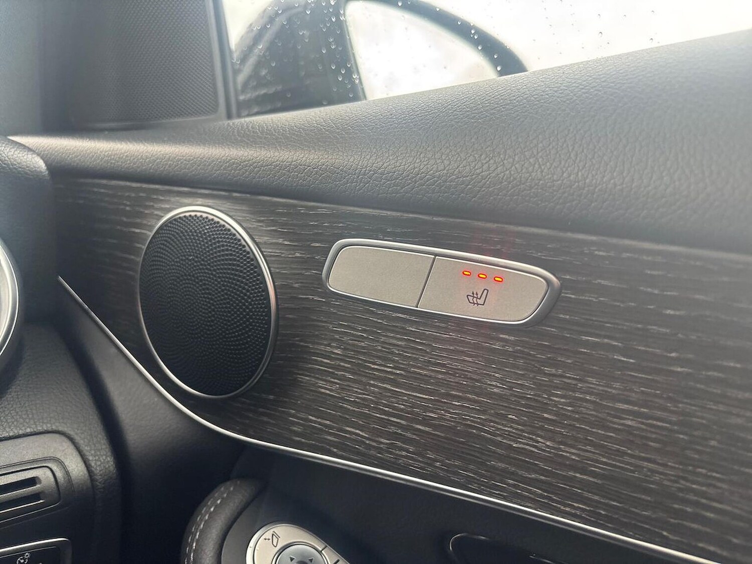 Used Mercedes-Benz GLC 2020 for sale - 76426788: Photo 30