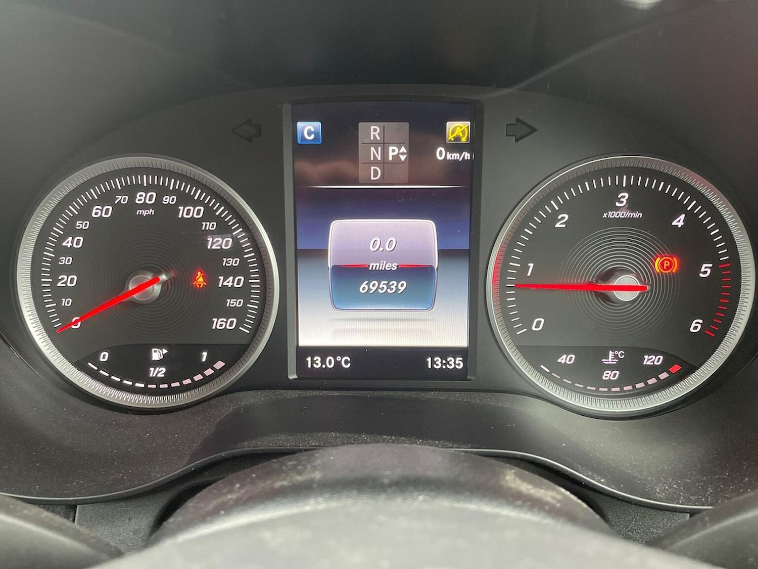 Used Mercedes-Benz GLC 2019 for sale - 76699401: Photo 11