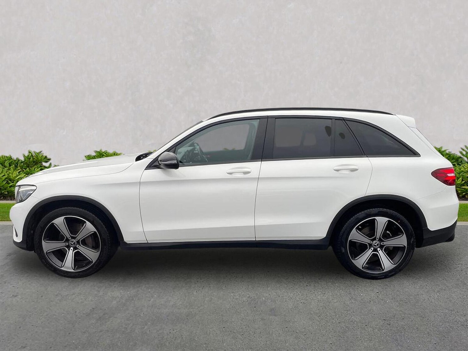 Used Mercedes-Benz GLC 2019 for sale - 76699401: Photo 20