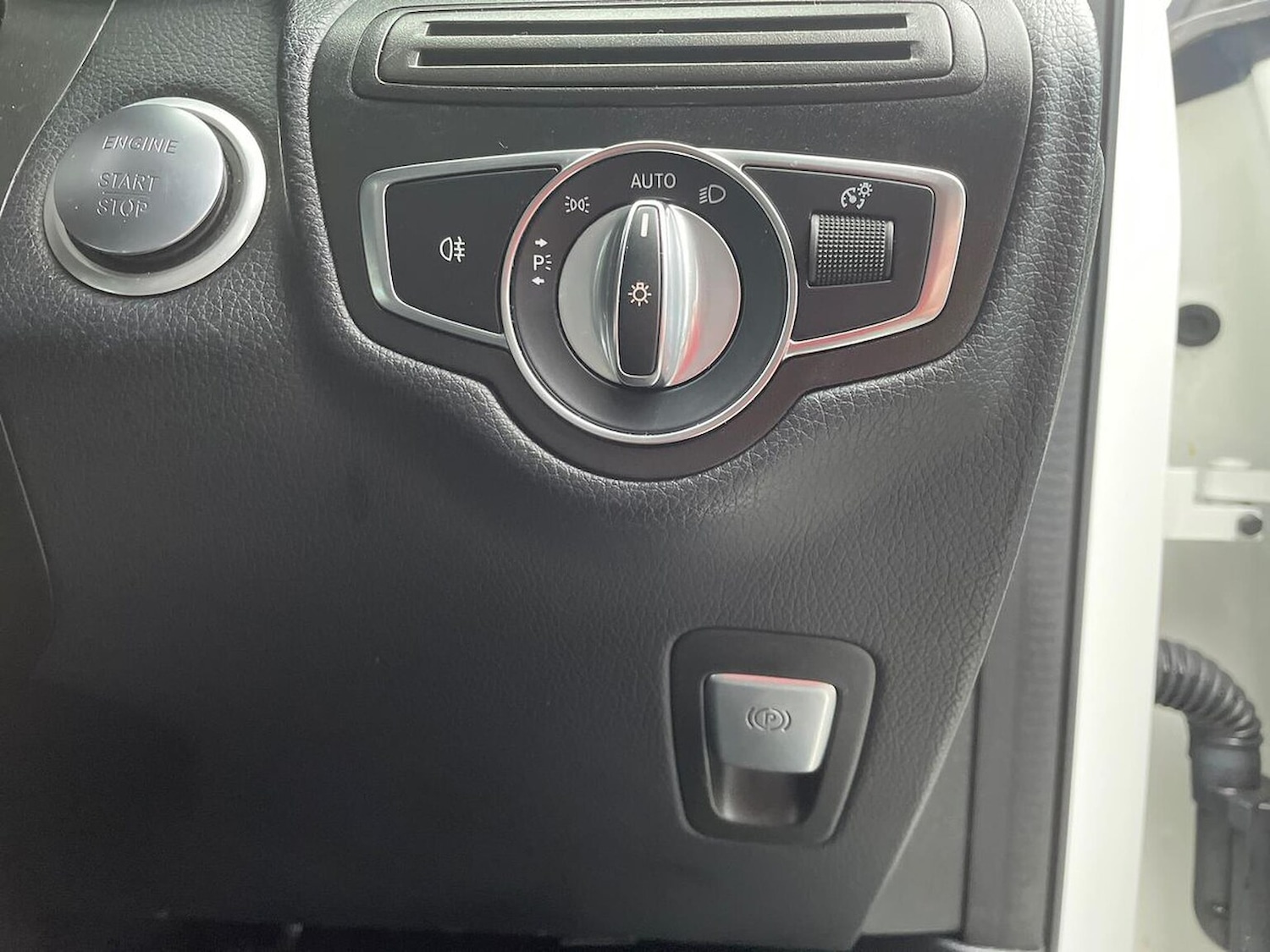 Used Mercedes-Benz GLC 2019 for sale - 76699401: Photo 23