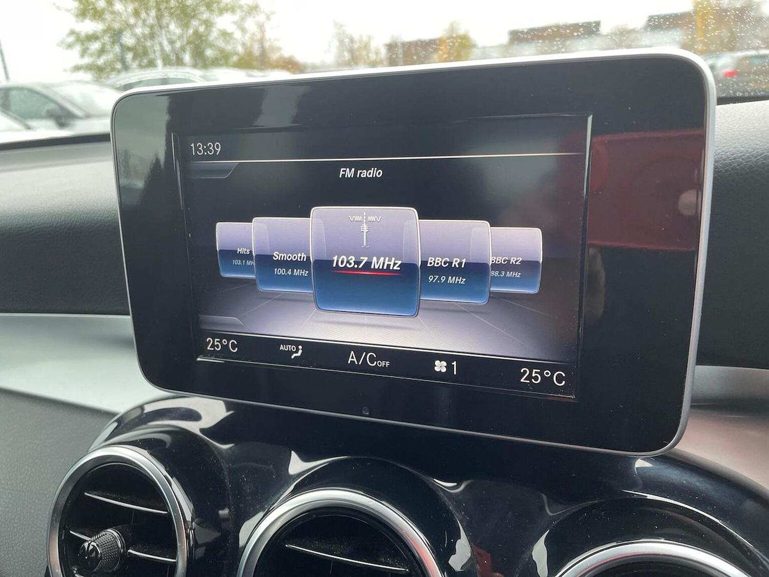 Used Mercedes-Benz GLC 2019 for sale - 76699401: Photo 26