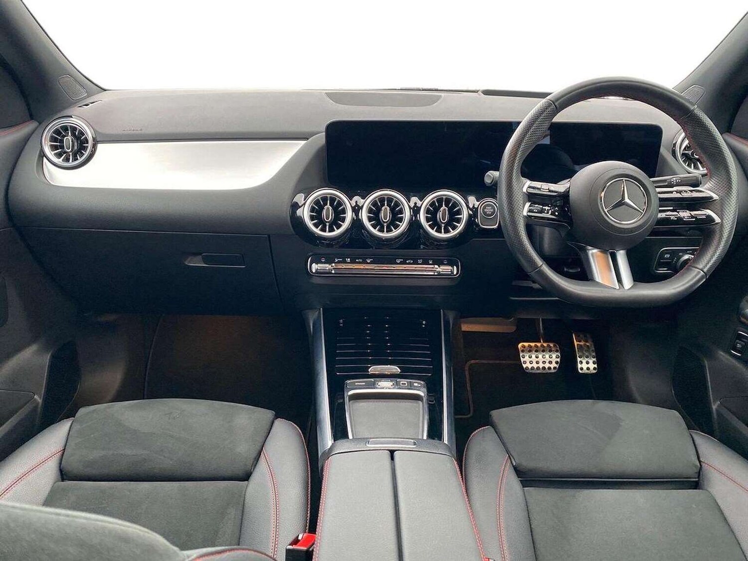 Used Mercedes-Benz GLA 2025 for sale - 77931687: Photo 8