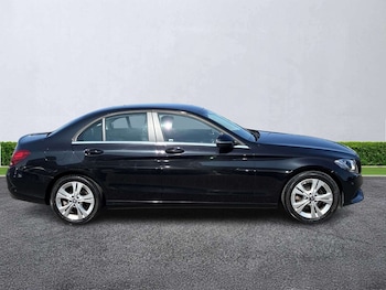 Used Mercedes-Benz C Class 2018 for sale - 78360257: Photo