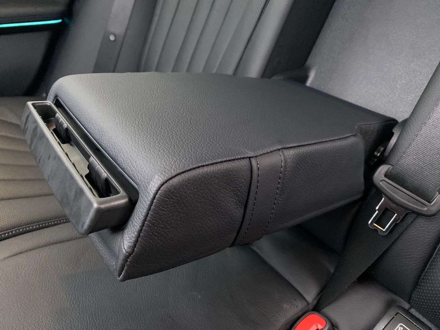 Used Mercedes-Benz E Class 2024 for sale - 77688028: Photo 38