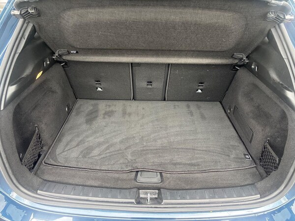 Used Mercedes-Benz GLA 2022 for sale - 76143015: Photo 17