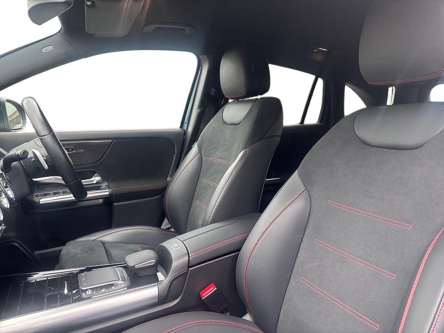 Used Mercedes-Benz GLA 2022 for sale - 76143015: Photo 7