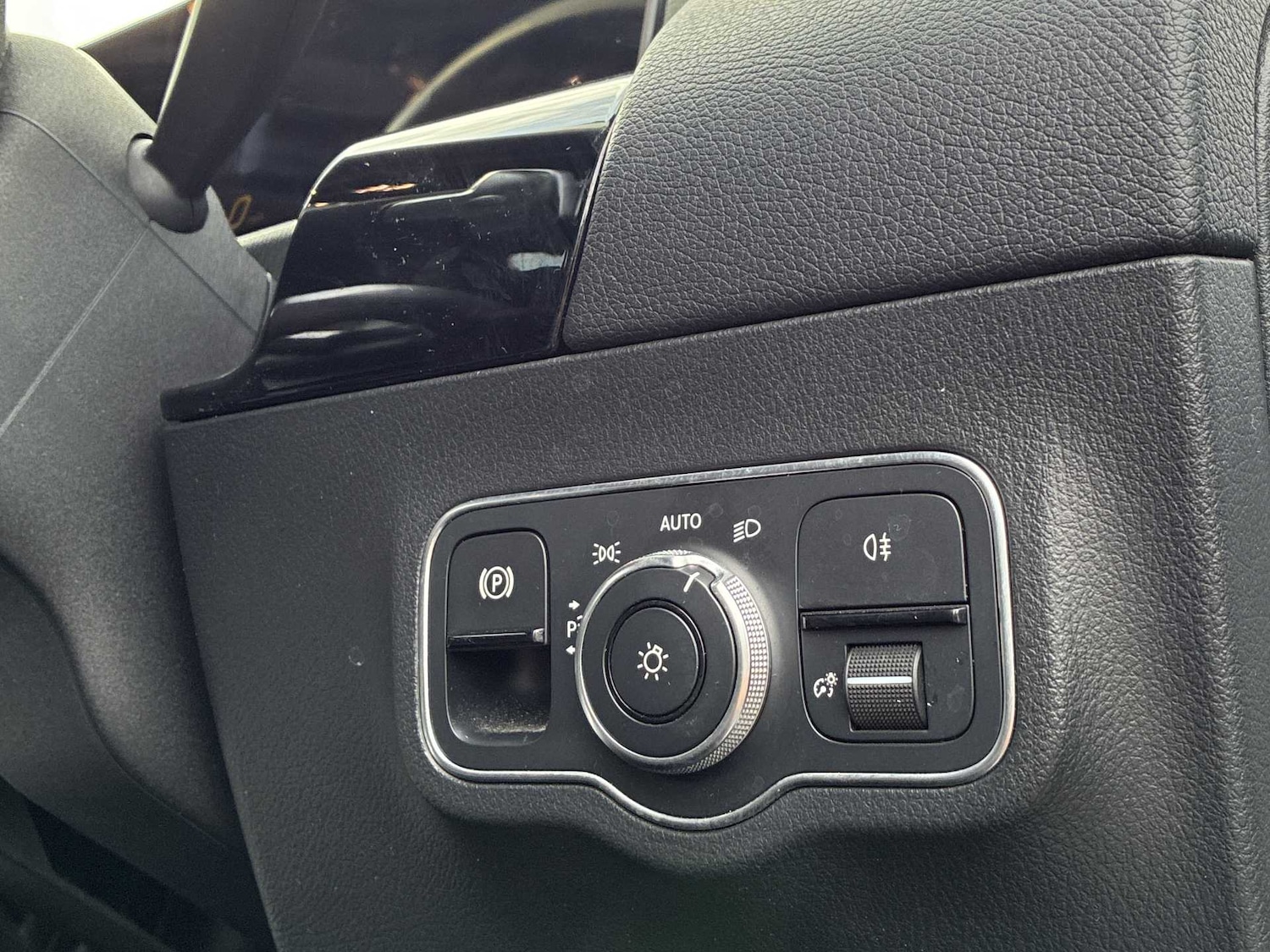 Used Mercedes-Benz B Class 2019 for sale - 78192831: Photo 39