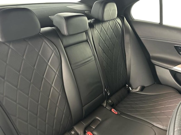 Used Mercedes-Benz E Class 2024 for sale - 76231704: Photo 7