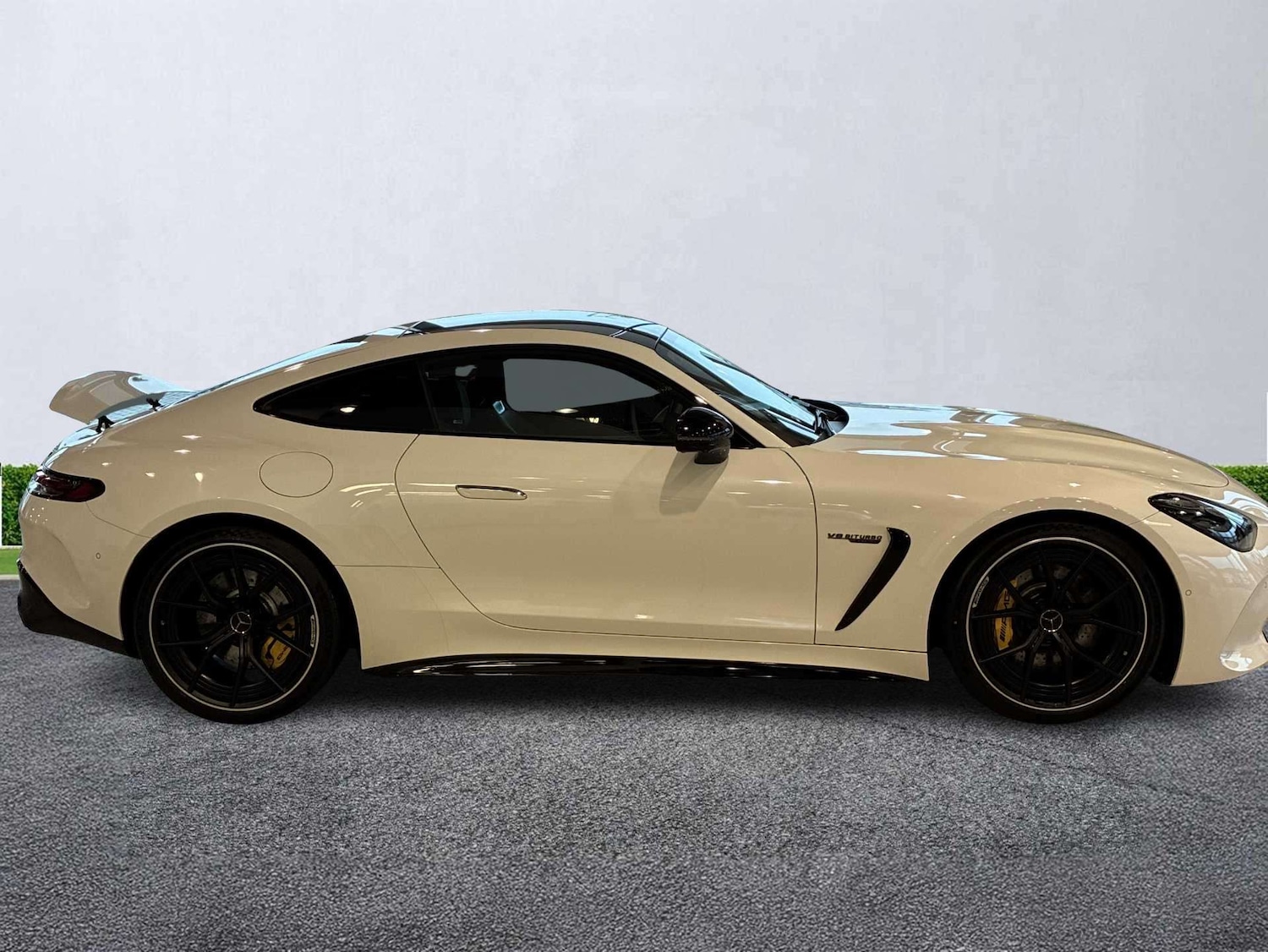 Used Mercedes-Benz AMG GT 2024 for sale - 78106390: Photo 3