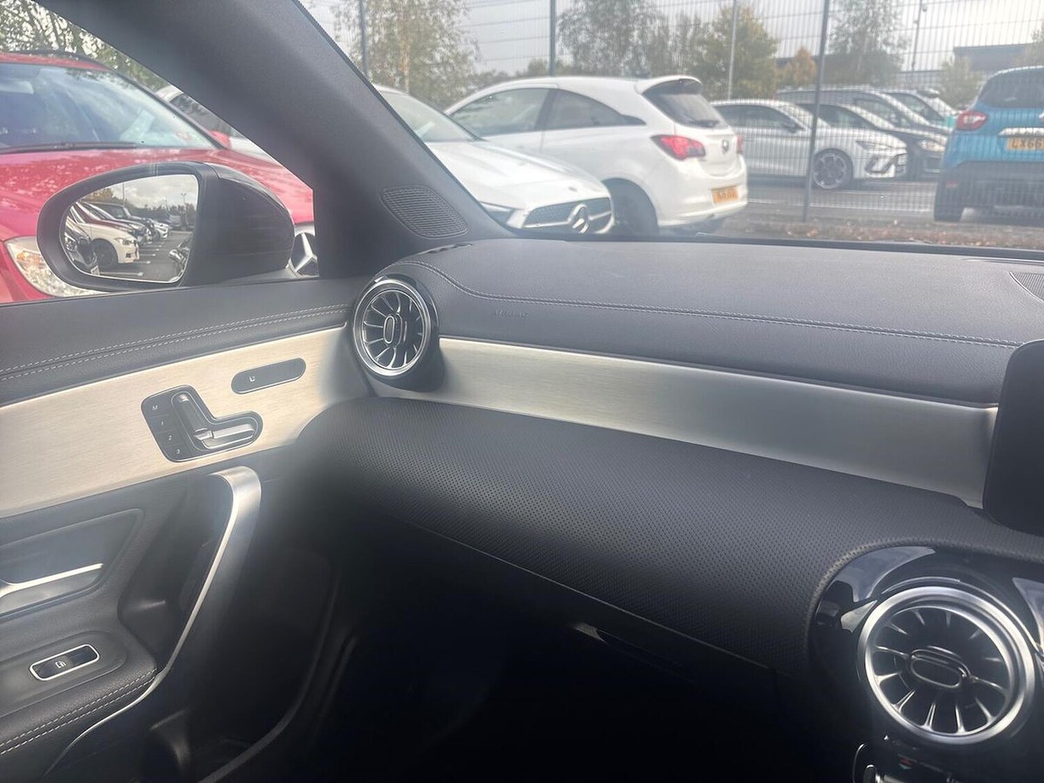 Used Mercedes-Benz CLA 2023 for sale - 76324651: Photo 31