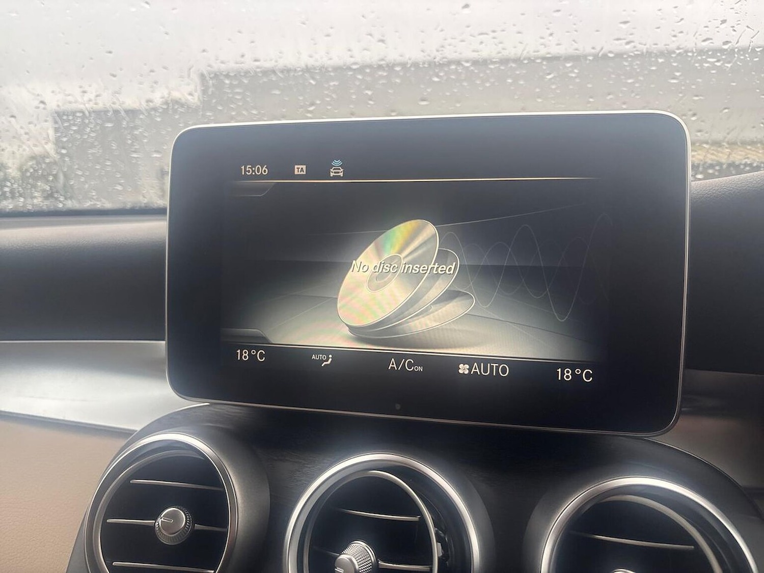 Used Mercedes-Benz GLC 2016 for sale - 76418244: Photo 24