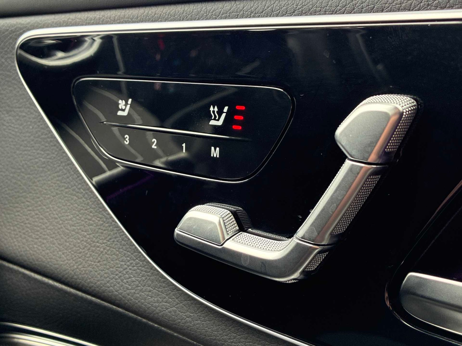 Used Mercedes-Benz GLC 2025 for sale - 78176552: Photo 30