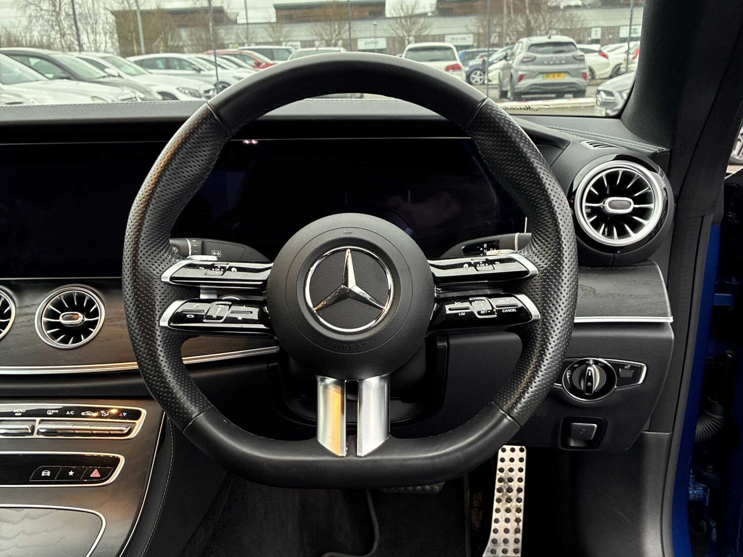 Used Mercedes-Benz E Class 2023 for sale - 78191031: Photo 9