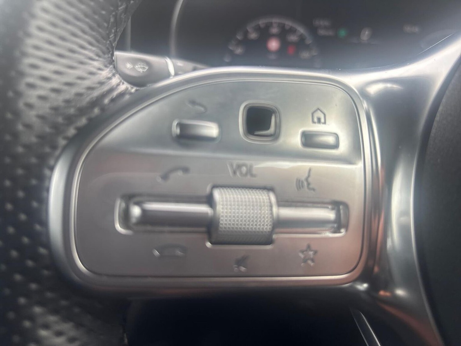 Used Mercedes-Benz GLC 2020 for sale - 76305399: Photo 26